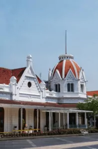 Balai Pemuda Surabaya - Alun Alun Surabaya